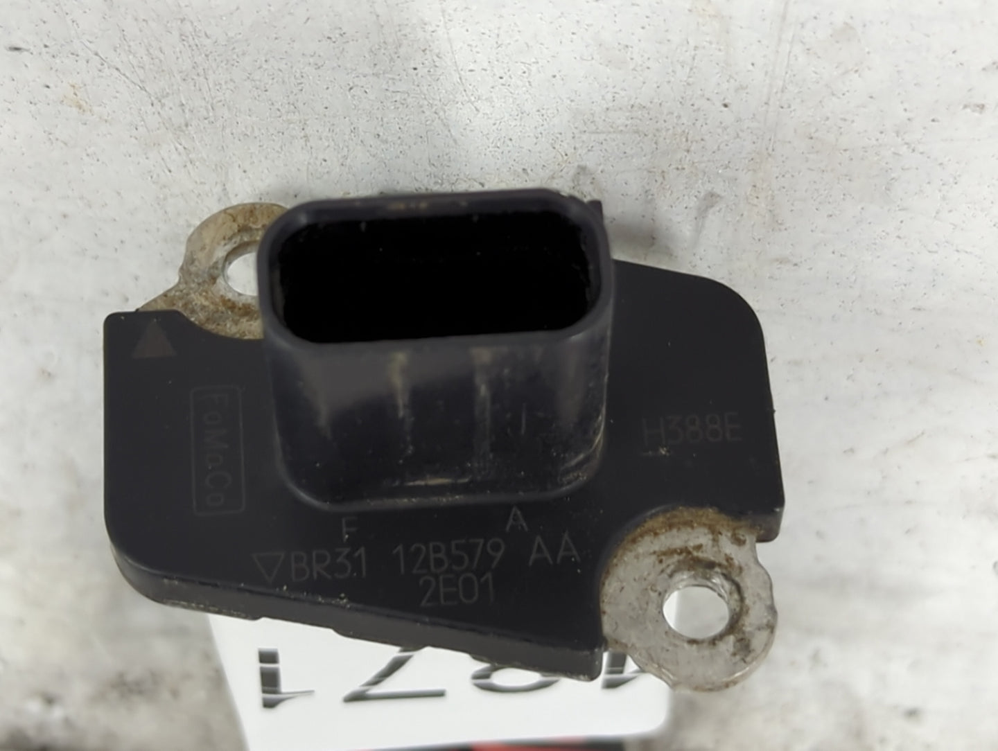 2013-2016 Ford Taurus Mass Air Flow Meter Maf 1487171 - Oemusedautoparts1.com