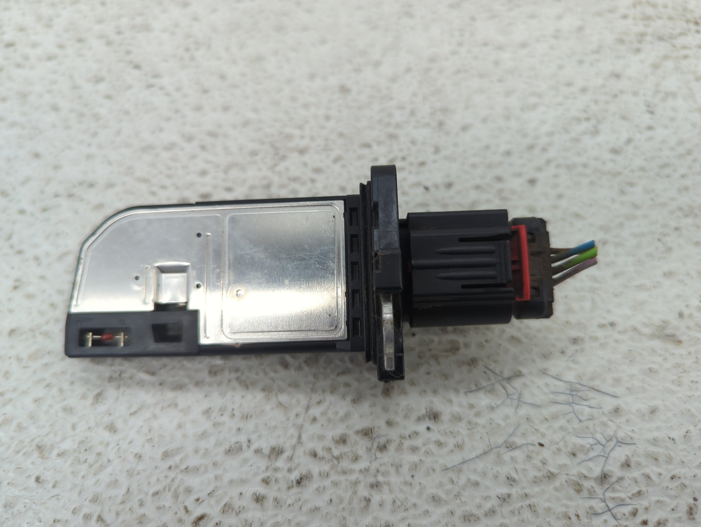 2013-2016 Ford Taurus Mass Air Flow Meter Maf 1487586 - Oemusedautoparts1.com