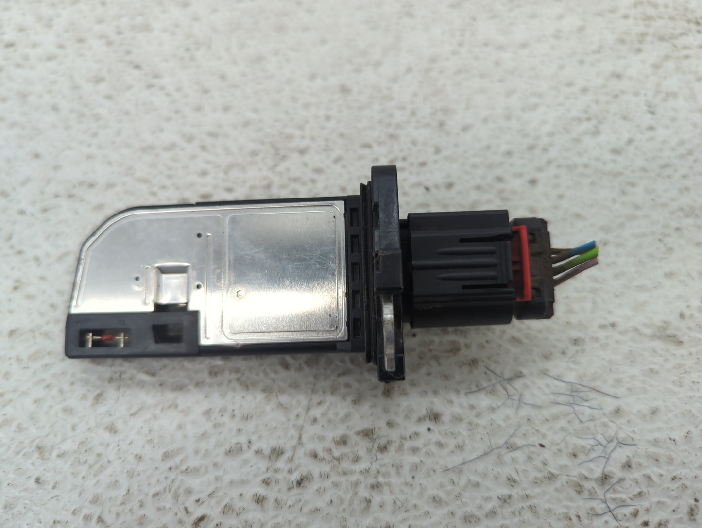 2013-2016 Ford Taurus Mass Air Flow Meter Maf 1487586 - Oemusedautoparts1.com