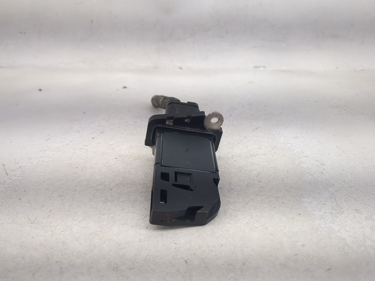 2013-2016 Ford Taurus Mass Air Flow Meter Maf 1488624 - Oemusedautoparts1.com
