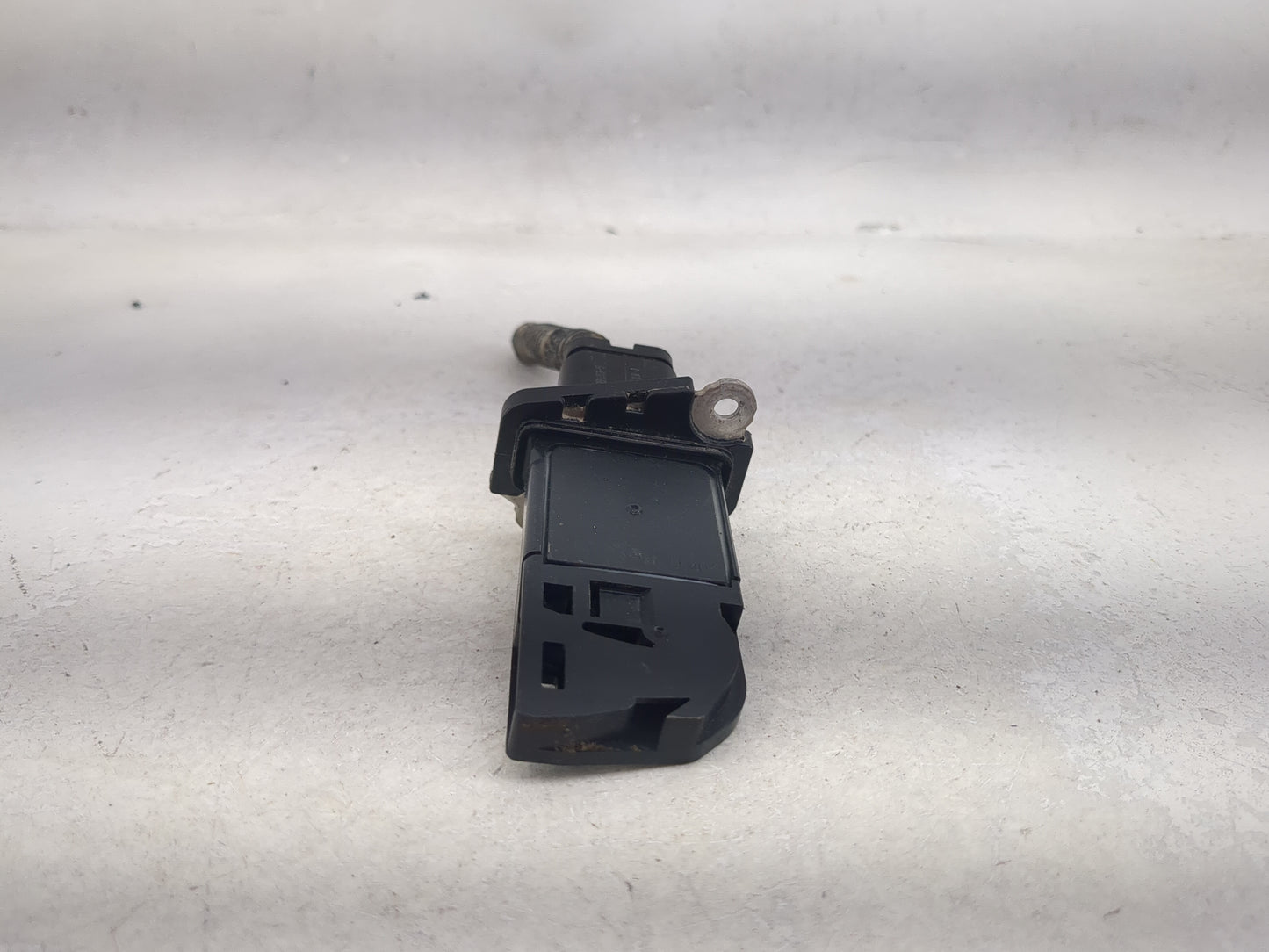 2013-2016 Ford Taurus Mass Air Flow Meter Maf 1488624 - Oemusedautoparts1.com