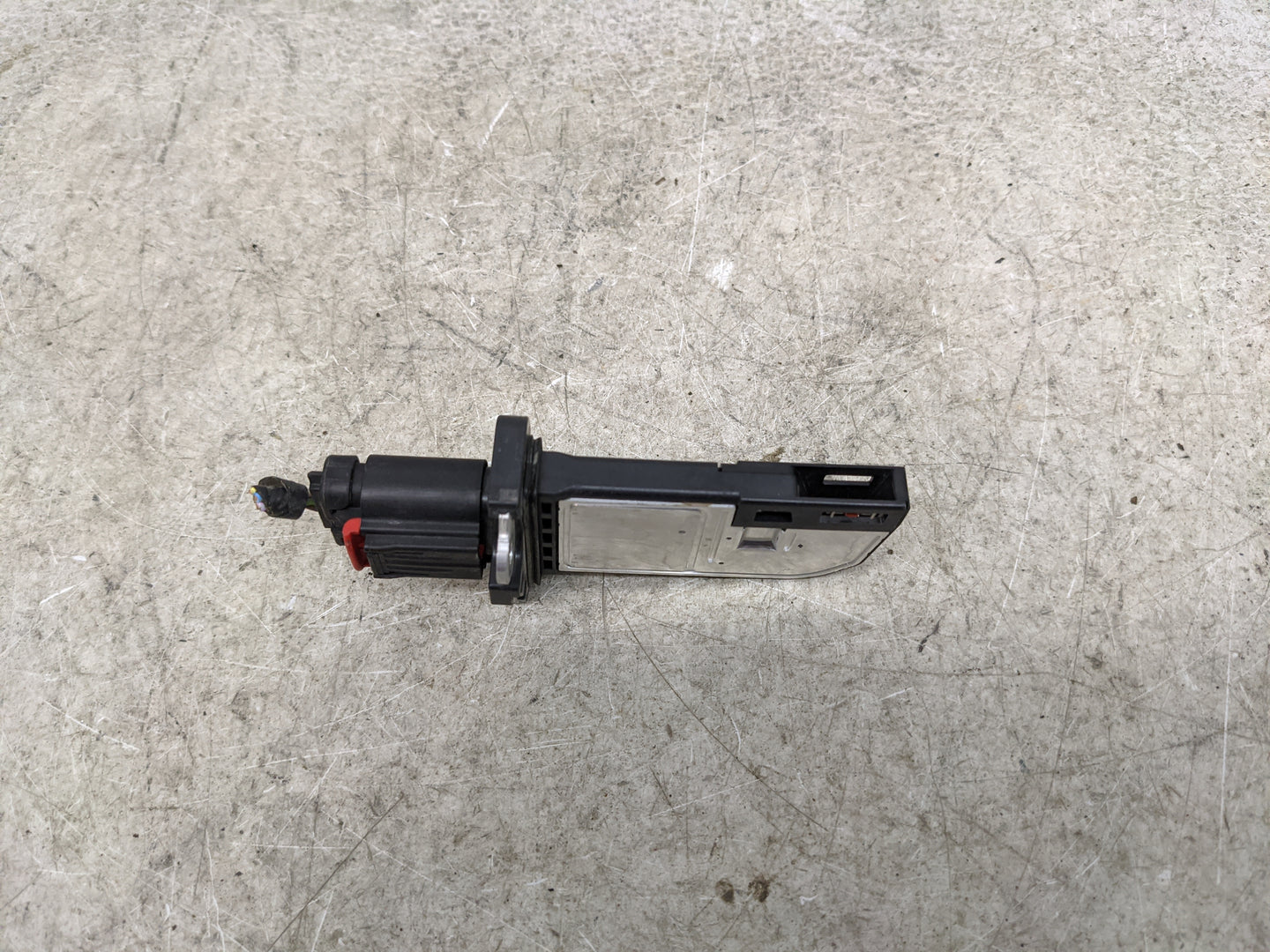 2013-2016 Ford Taurus Mass Air Flow Meter Maf 1489658 - Oemusedautoparts1.com