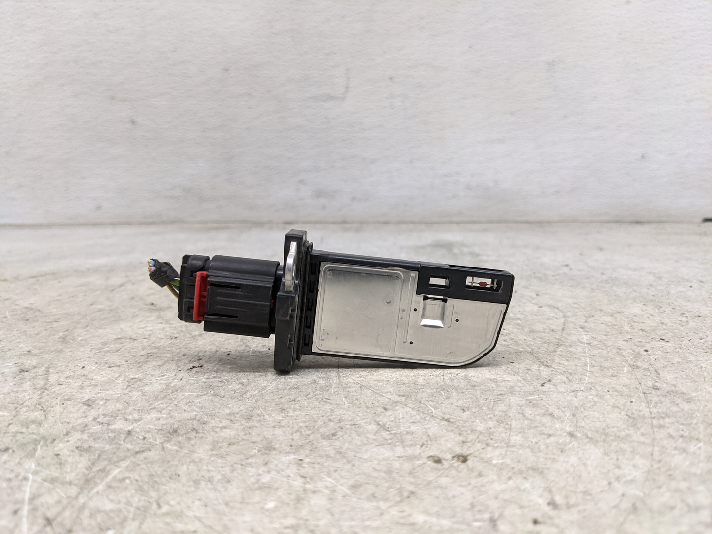 2013-2016 Ford Taurus Mass Air Flow Meter Maf 1489658 - Oemusedautoparts1.com