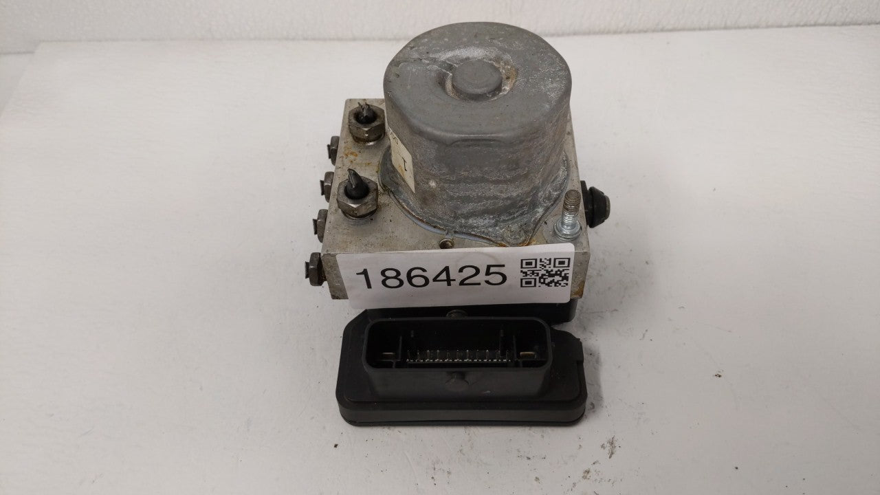 2013-2014 Ford Taurus ABS Pump Control Module Replacement P/N:DG13-2C405-A DG13-2C405-AD, DG13-2C405-AE Fits Fits 2013 2014 