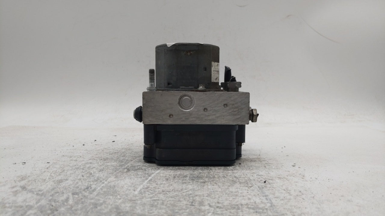 2013-2014 Ford Taurus ABS Pump Control Module Replacement P/N:DG13-2C405-A DG13-2C405-AD, DG13-2C405-AE Fits Fits 2013 2014 