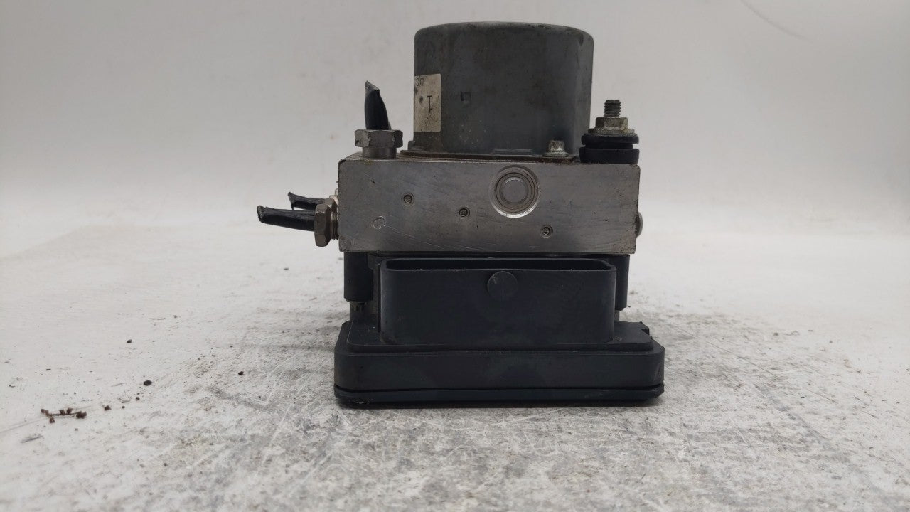 2013-2014 Ford Taurus ABS Pump Control Module Replacement P/N:DG13-2C405-A DG13-2C405-AD, DG13-2C405-AE Fits Fits 2013 2014 