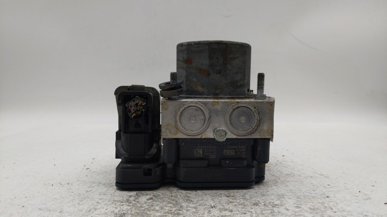 2013-2014 Ford Taurus ABS Pump Control Module Replacement P/N:DG13-2C405-A DG13-2C405-AD, DG13-2C405-AE Fits Fits 2013 2014 