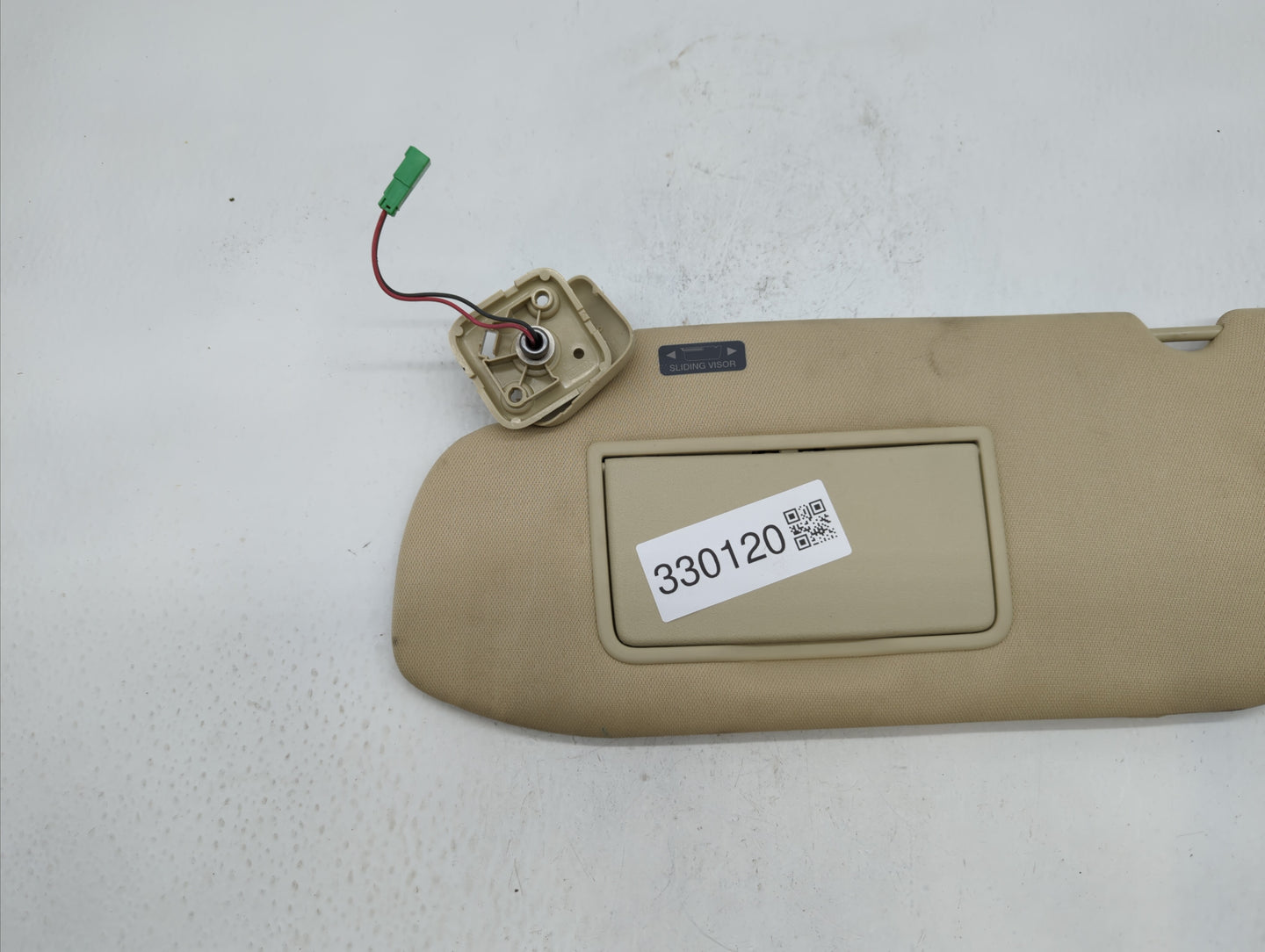 2013-2018 Ford Taurus Sun Visor Shade Replacement Driver Left Mirror Fits Fits 2013 2014 2015 2016 2017 2018 OEM Used Auto P