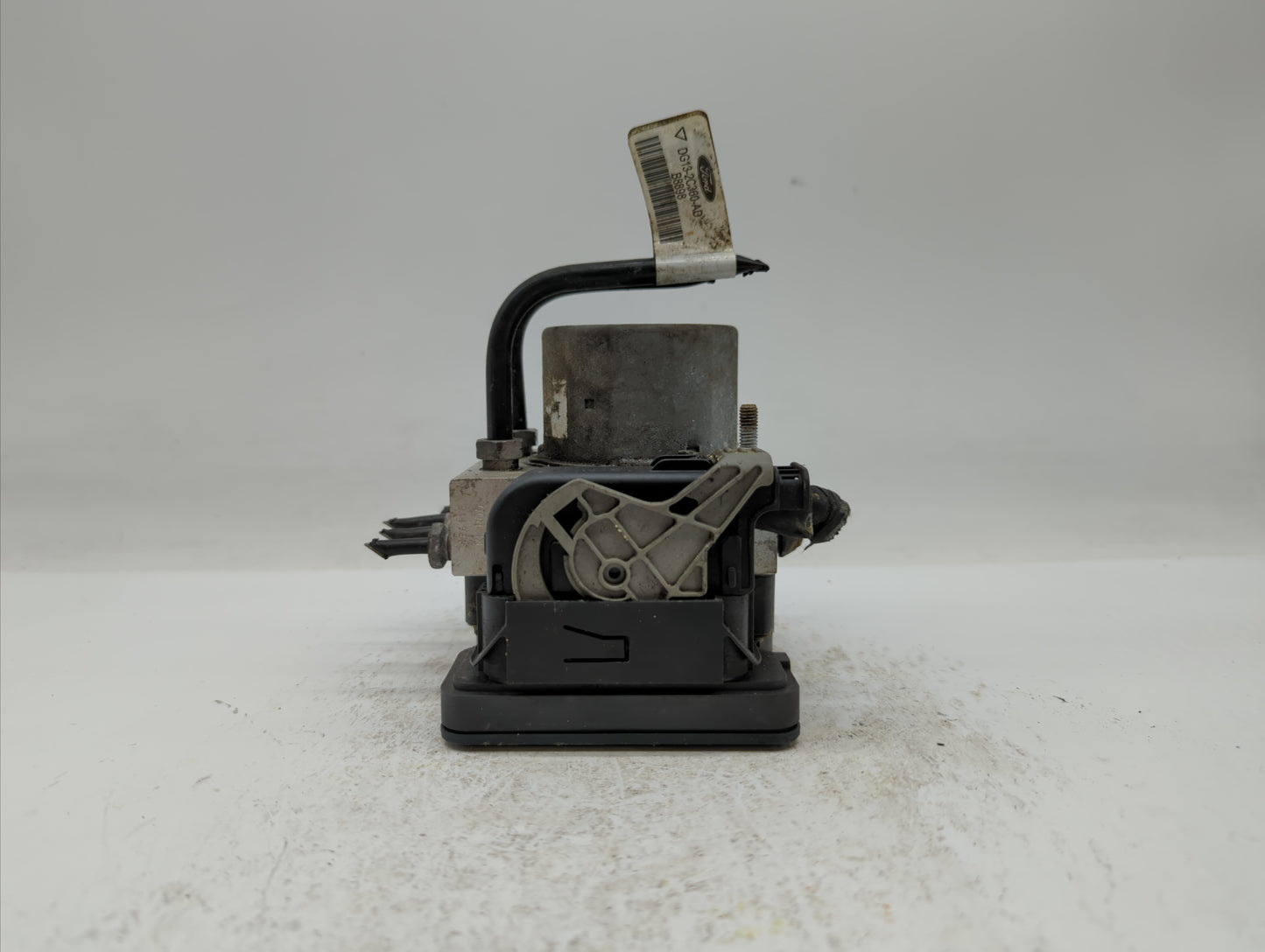 2013-2014 Ford Taurus ABS Pump Control Module Replacement P/N:DG13-2C405-AG DG13-2C405-A Fits Fits 2013 2014 OEM Used Auto P