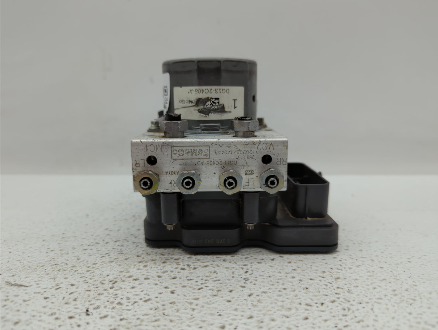 2013-2014 Ford Taurus ABS Pump Control Module Replacement P/N:DG13-2C405-AD DG13-2C405-AG, DG13-2C405-A Fits Fits 2013 2014 