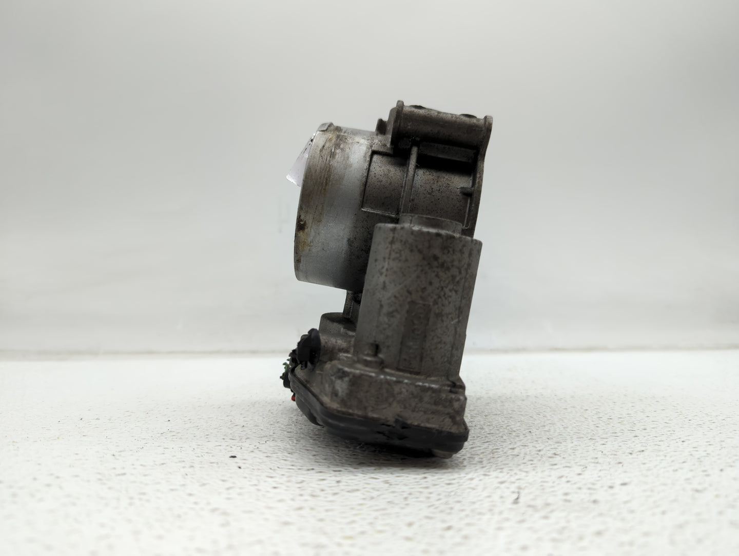 2013-2018 Ford Taurus Throttle Body P/N:AT4E-9F991-EJ AT4E-EH, AT4E-EF Fits Fits 2011 2012 2013 2014 2015 2016 2017 2018 201