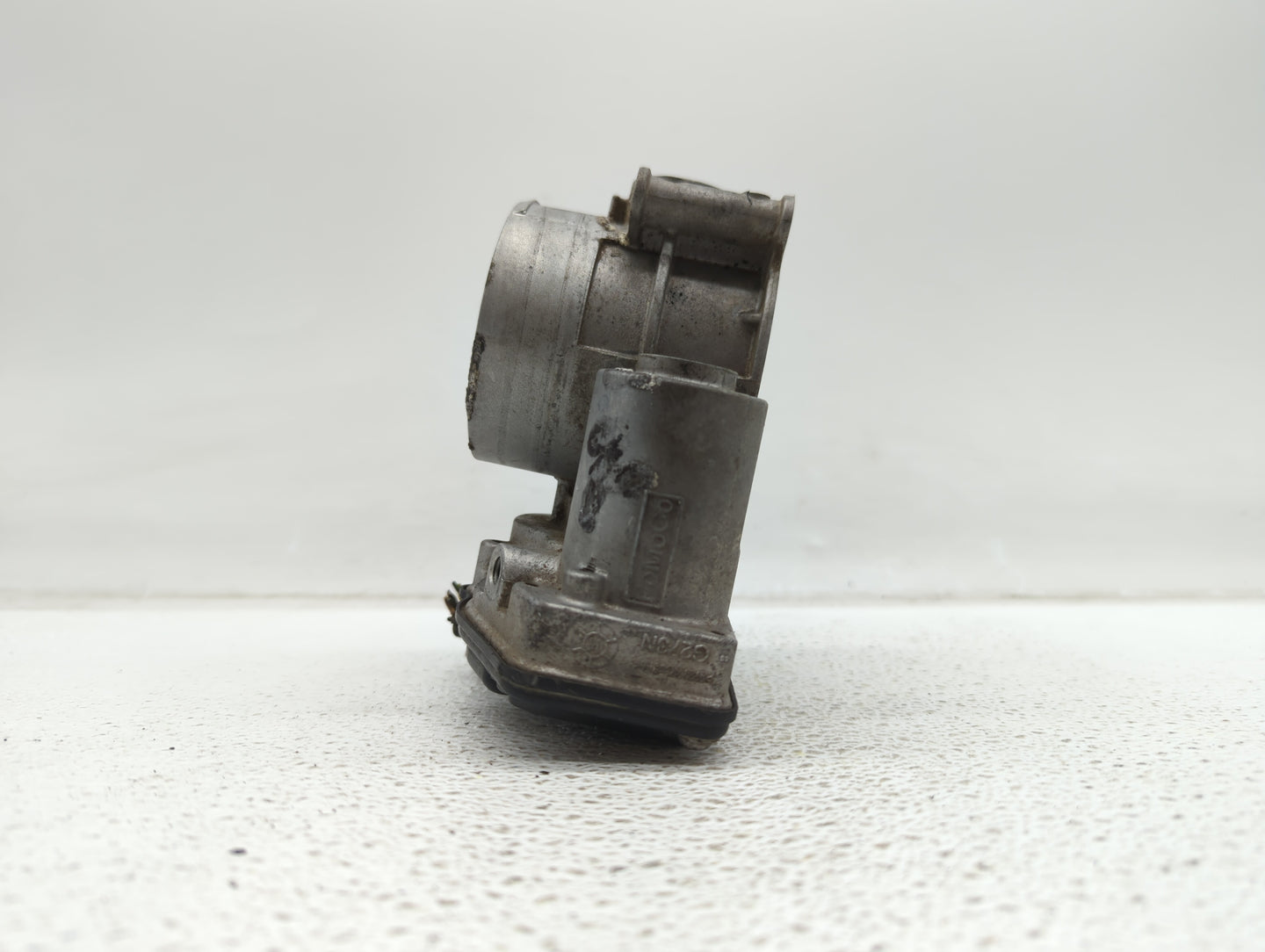 2013-2018 Ford Taurus Throttle Body P/N:D1118B-1428 AT4E-9F991-EJ, AT4E-EH Fits Fits 2011 2012 2013 2014 2015 2016 2017 2018