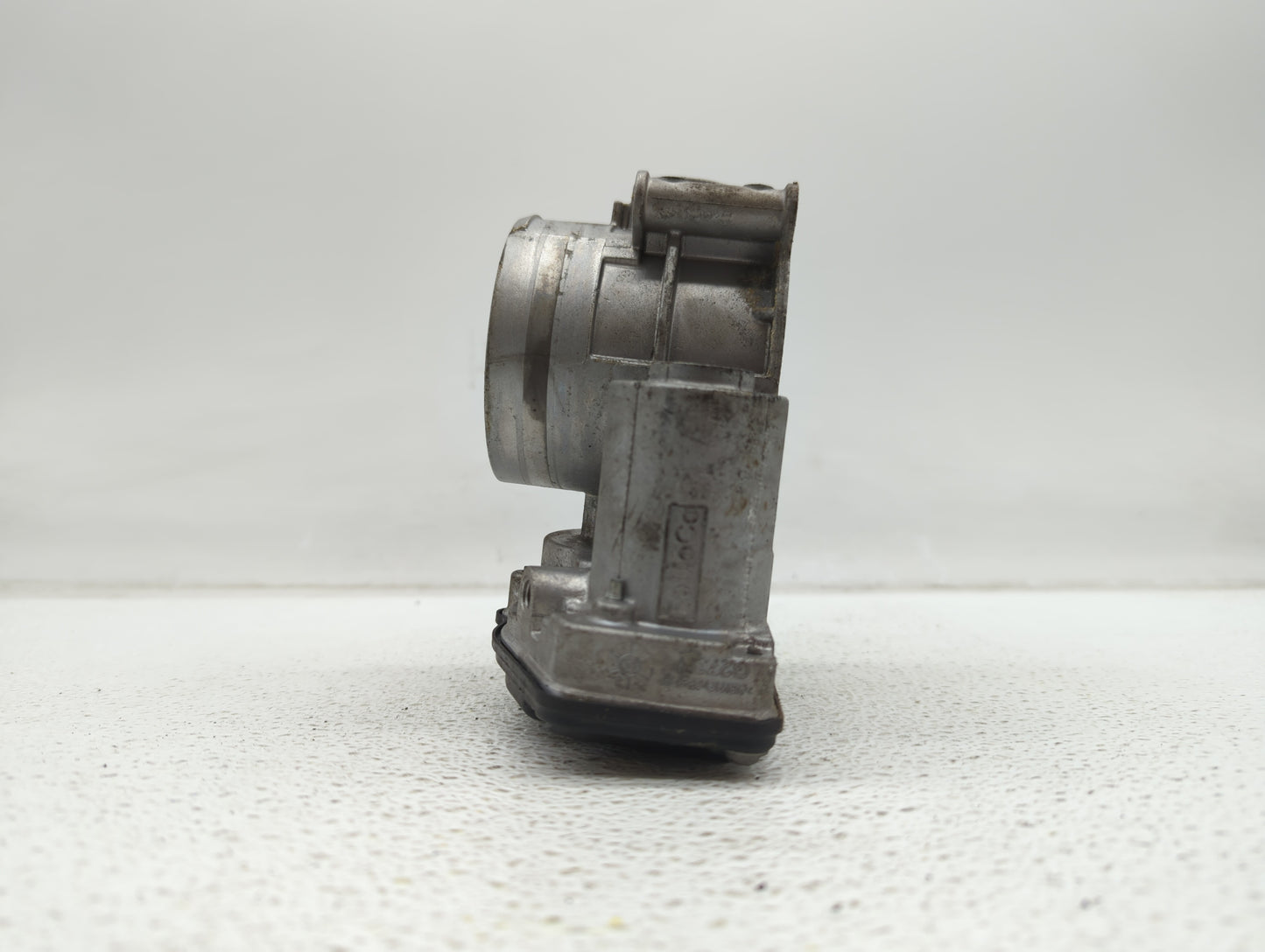 2013-2018 Ford Taurus Throttle Body P/N:AT4E-9F991-EJ AT4E-EH, AT4E-EF Fits Fits 2011 2012 2013 2014 2015 2016 2017 2018 201