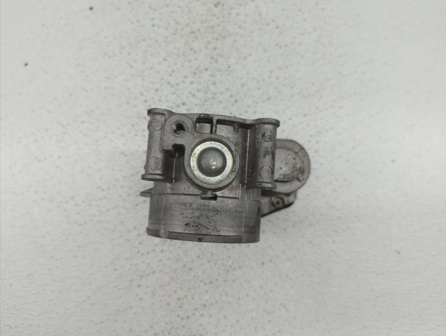 2013-2018 Ford Taurus Throttle Body P/N:AT4E-9F991-EJ AT4E-EH, AT4E-EF Fits Fits 2011 2012 2013 2014 2015 2016 2017 2018 201