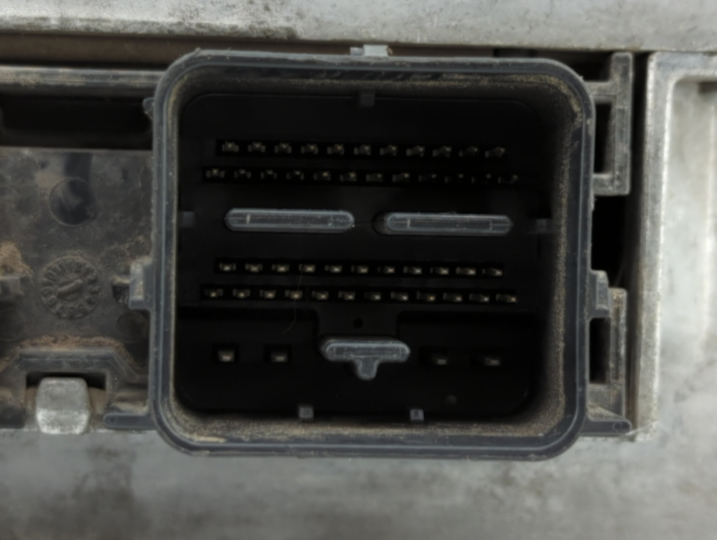 2013-2016 Ford Taurus PCM Engine Control Computer ECU ECM PCU OEM P/N:DG1A-12A650-SB DG1A-12B684-EA Fits Fits 2013 2014 2015