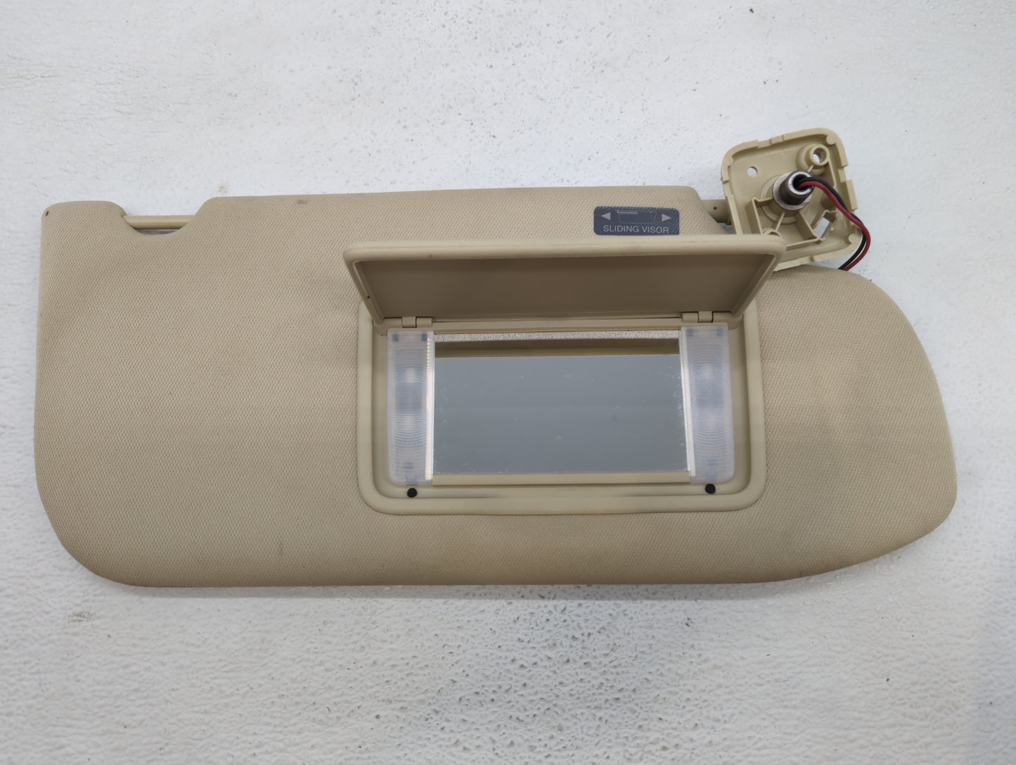 2013-2018 Ford Taurus Sun Visor Shade Replacement Passenger Right Mirror Fits Fits 2013 2014 2015 2016 2017 2018 OEM Used Au