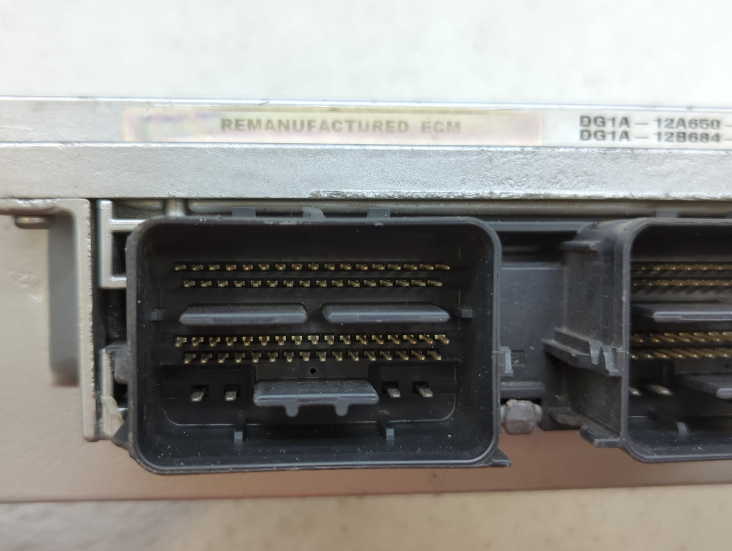 2013-2016 Ford Taurus PCM Engine Control Computer ECU ECM PCU OEM P/N:DG1A-12A650-SB DG1A-12B684-EA Fits Fits 2013 2014 2015