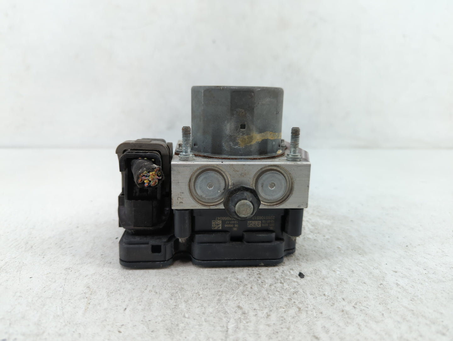 2013-2014 Ford Taurus ABS Pump Control Module Replacement P/N:DG13-2C405-AD DG13-2C405-AG, DG13-2C405-A Fits Fits 2013 2014 
