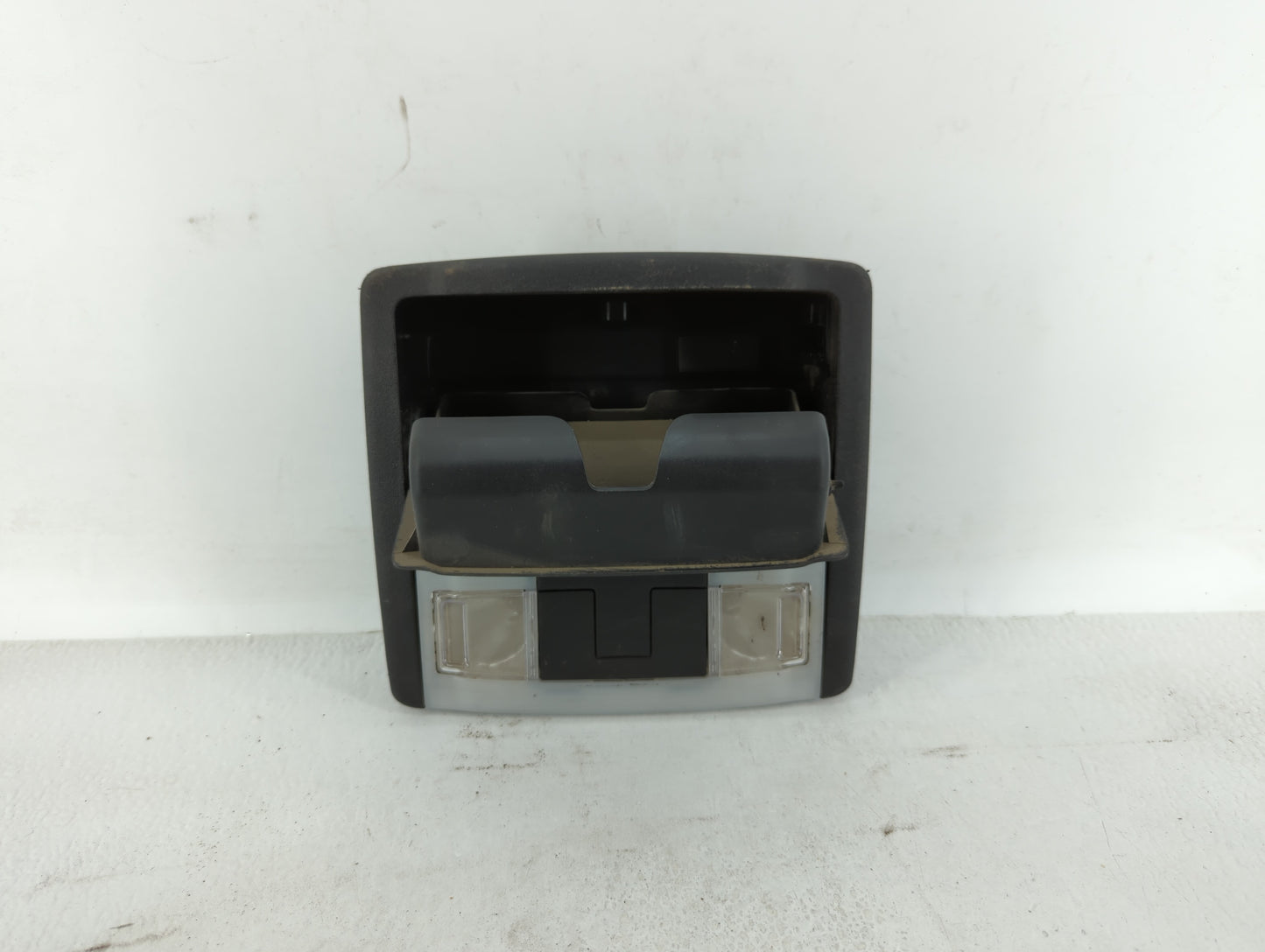 2013-2019 Ford Taurus Overhead Roof Console 420107 - Oemusedautoparts1.com