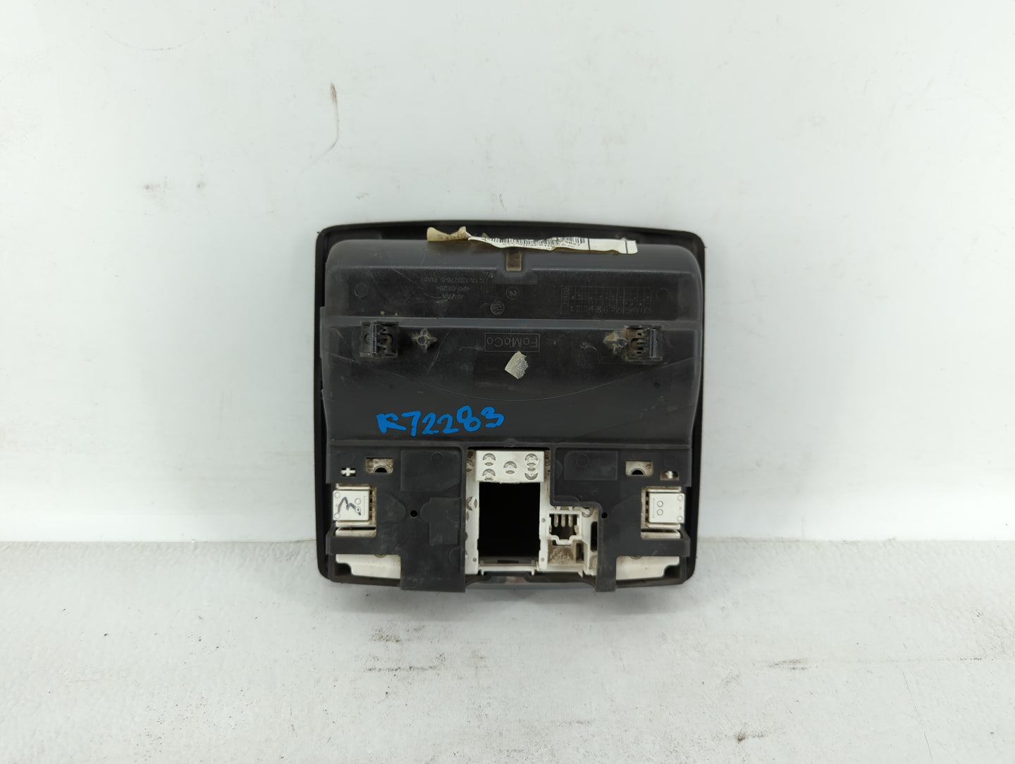 2013-2019 Ford Taurus Overhead Roof Console 420107 - Oemusedautoparts1.com