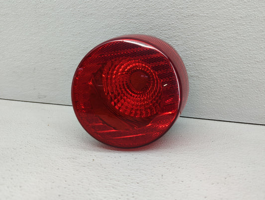 2013-2019 Ford Taurus Tail Light Assembly Driver Left OEM P/N:16532532 DG13-15B503-BP Fits Fits 2013 2014 2015 2016 2017 201