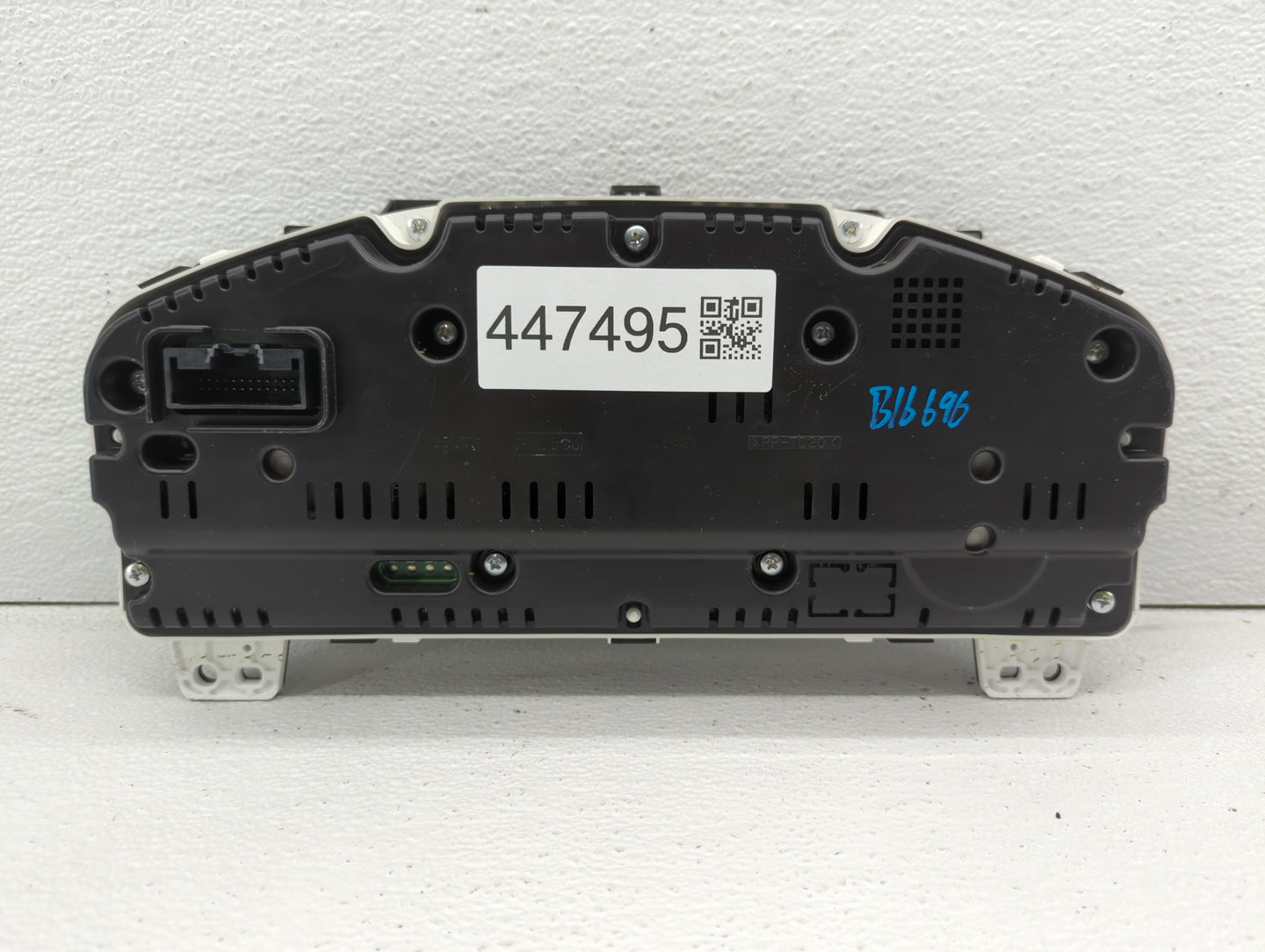 2013 Ford Taurus Instrument Cluster Speedometer Gauges P/N:DG1T-10849-CL DG1T-10849-CK Fits OEM Used Auto Parts - Oemusedaut