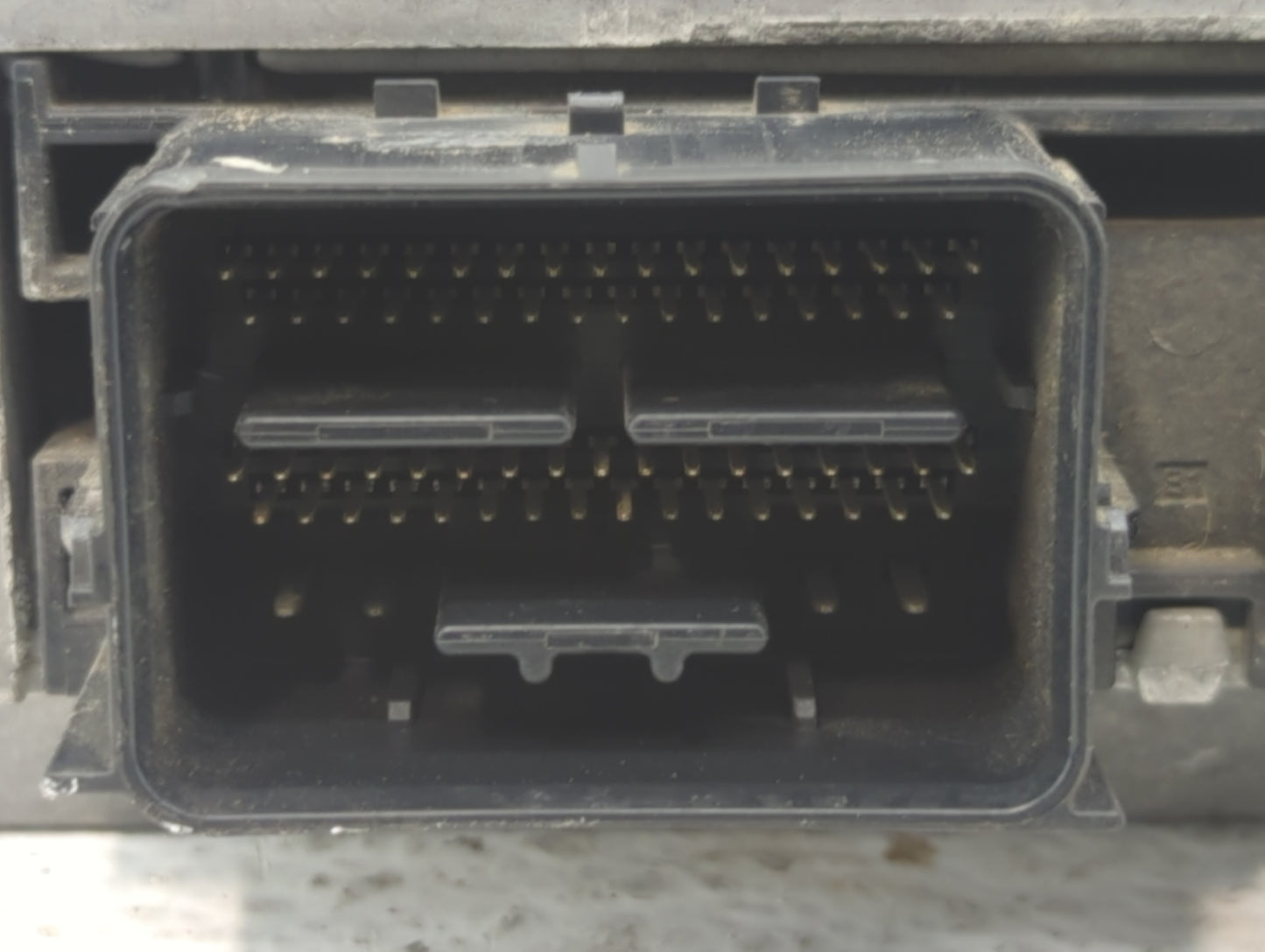 2013-2016 Ford Taurus PCM Engine Control Computer ECU ECM PCU OEM P/N:DG1A-12A650-SB DG1A-12B684-EA Fits Fits 2013 2014 2015
