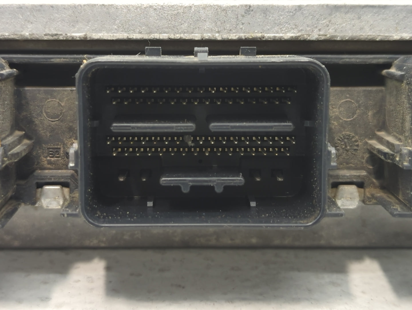 2013-2016 Ford Taurus PCM Engine Control Computer ECU ECM PCU OEM P/N:DG1A-12A650-SB DG1A-12B684-EA Fits Fits 2013 2014 2015