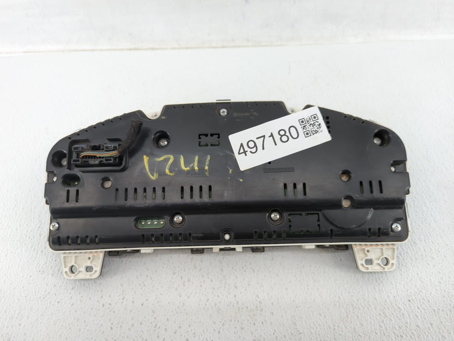 2013 Ford Taurus Instrument Cluster Speedometer Gauges P/N:DG1T-10849-CJ DG1T-10849-CL, DG1T-10849-CK Fits OEM Used Auto Par
