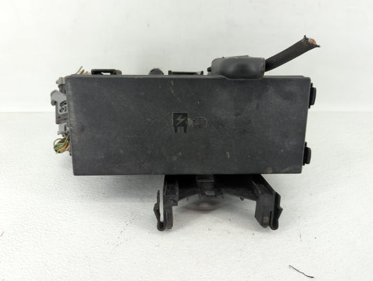 2013-2016 Ford Taurus Fusebox Fuse Box Panel Relay Module P/N:DG1T-14A003-BA Fits Fits 2013 2014 2015 2016 OEM Used Auto Par