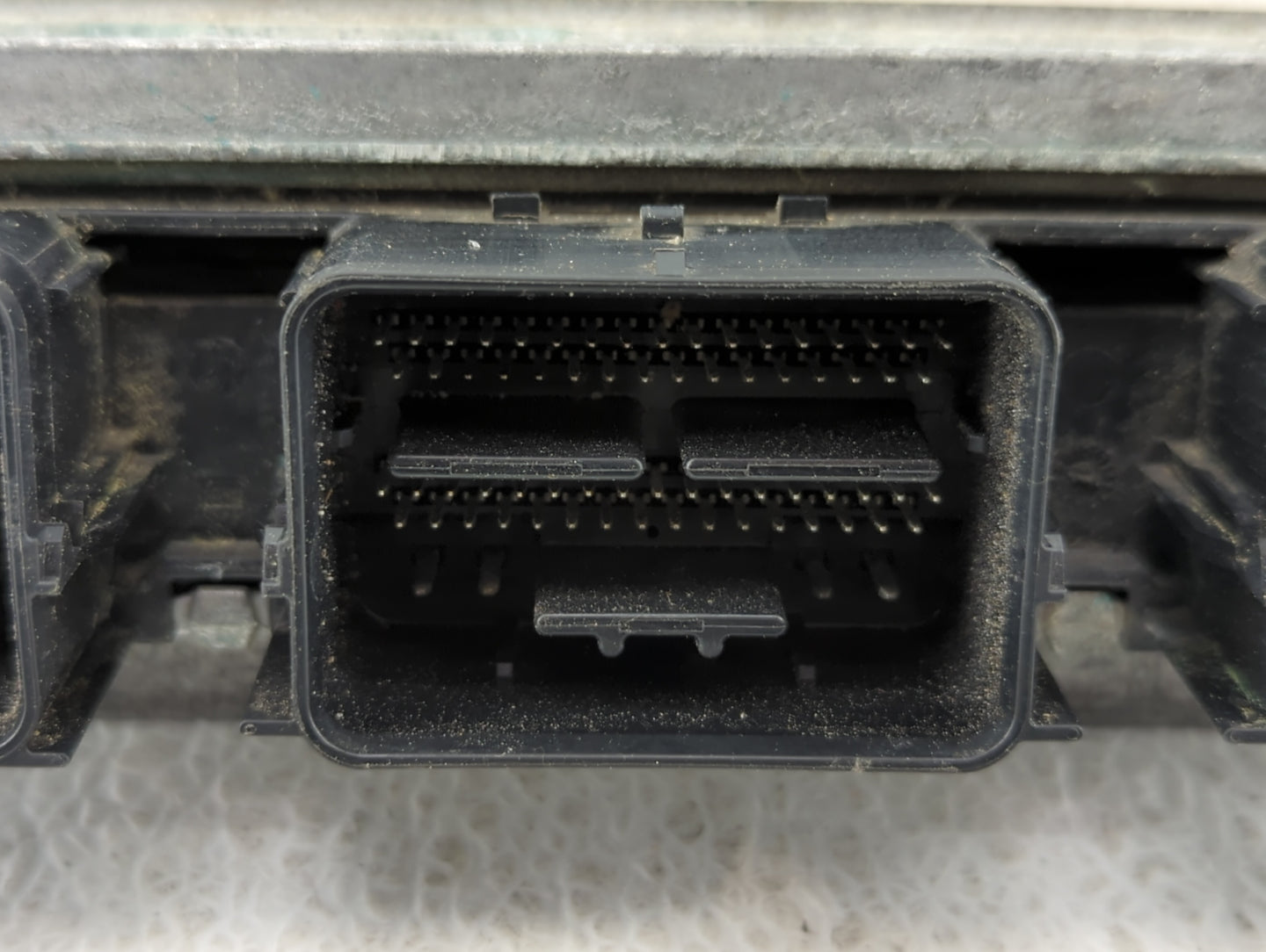 2013-2016 Ford Taurus PCM Engine Control Computer ECU ECM PCU OEM P/N:DG1A-12B684-EA DG1A-12A650-SB Fits Fits 2013 2014 2015
