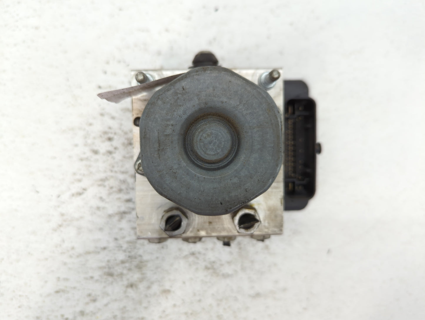 2013-2014 Ford Taurus ABS Pump Control Module Replacement P/N:DG13-2C405-A Fits Fits 2013 2014 OEM Used Auto Parts - Oemused