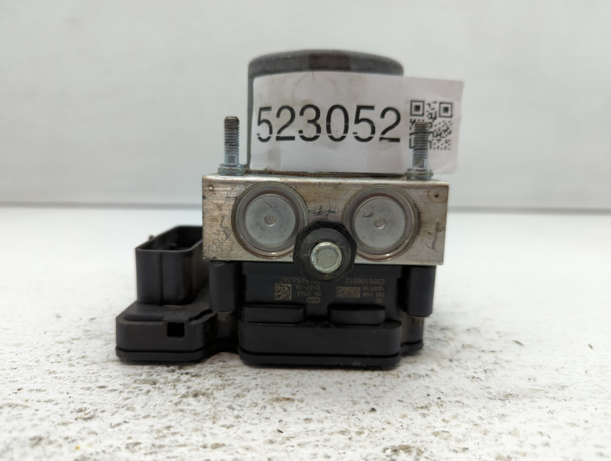 2013-2014 Ford Taurus Anti-Lock Brake ABS Pump Module Actuator OEM P/N:DG13-2C405-A Fits Fits 2013 2014 OEM Used Auto Parts 