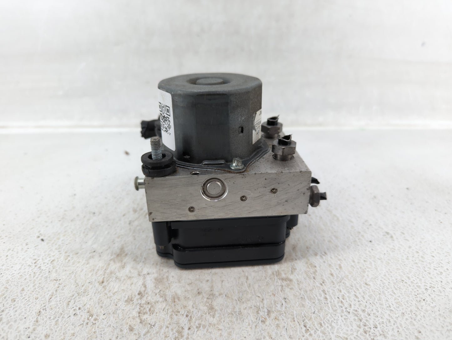 2013-2014 Ford Taurus ABS Pump Control Module Replacement P/N:DG13-2C405-A Fits Fits 2013 2014 OEM Used Auto Parts - Oemused