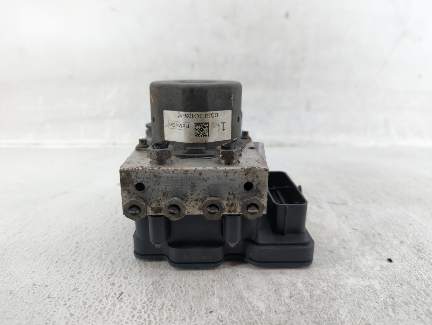 2013-2014 Ford Taurus ABS Pump Control Module Replacement P/N:DG13-2C405-A Fits Fits 2013 2014 OEM Used Auto Parts - Oemused