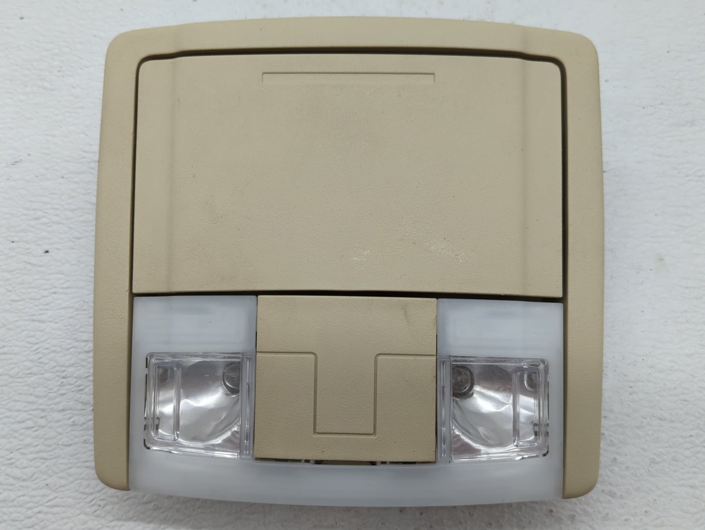 2013-2019 Ford Taurus Overhead Roof Console 548748 - Oemusedautoparts1.com