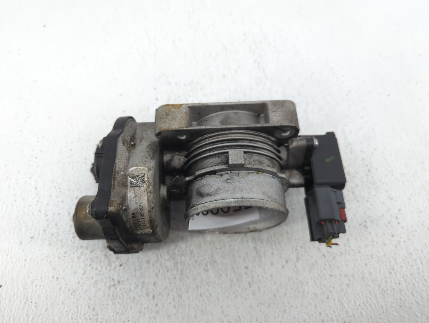 2010-2019 Ford Taurus Throttle Body P/N:AA5E-BA Fits Fits 2010 2011 2012 2013 2014 2015 2016 2017 2018 2019 OEM Used Auto Pa