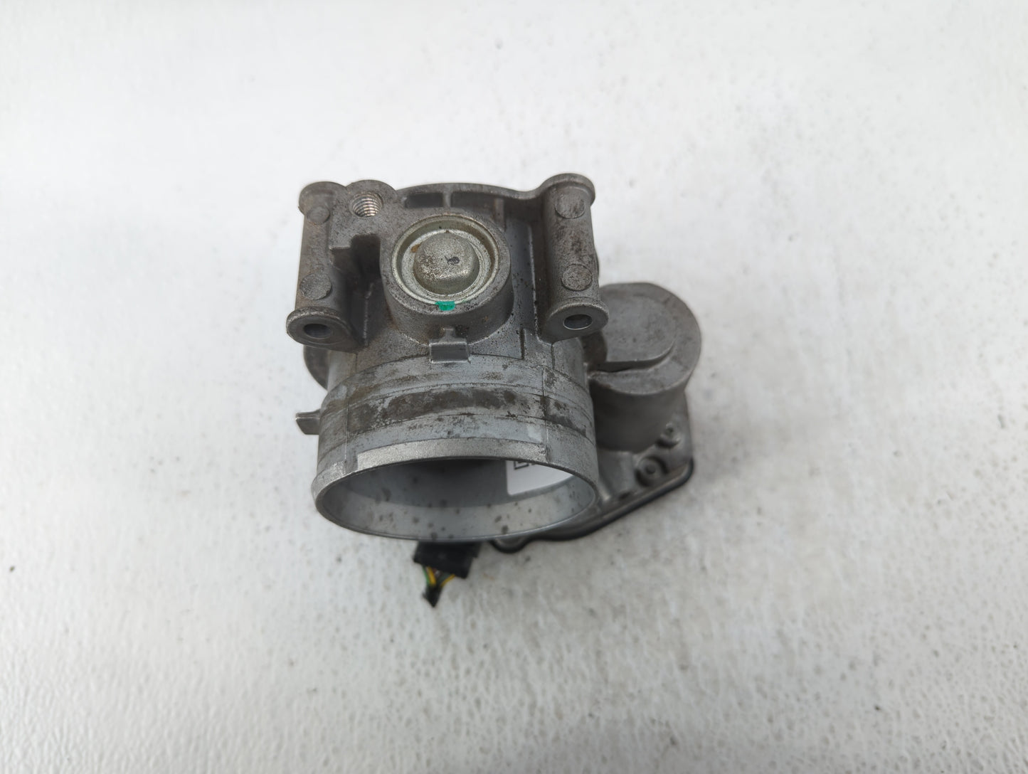 2013-2019 Ford Taurus Throttle Body Fits Fits 2011 2012 2013 2014 2015 2016 2017 2018 2019 OEM Used Auto Parts - Oemusedauto