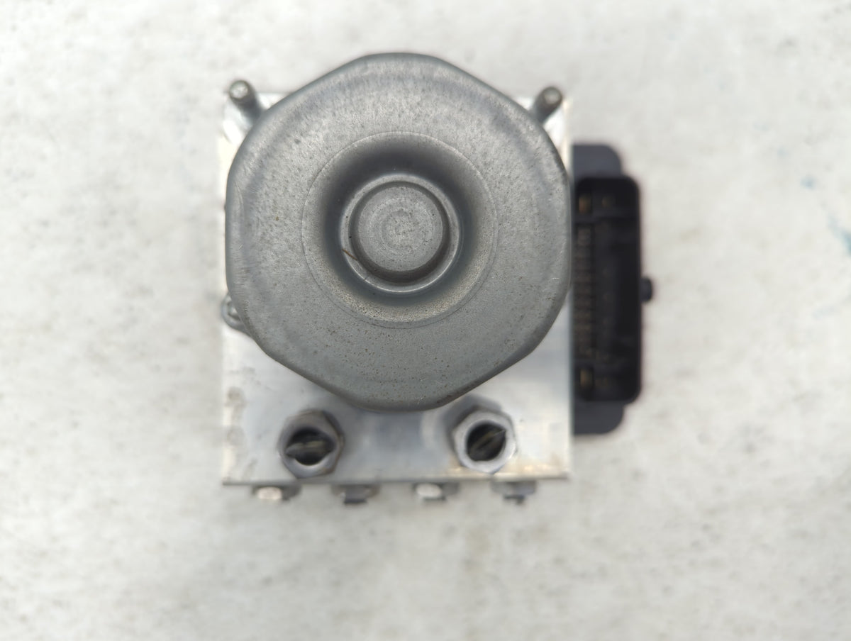 2013-2014 Ford Taurus Anti-Lock Brake ABS Pump Module Actuator OEM P/N:DG13-2C405-AC Fits Fits 2013 2014 OEM Used Auto Parts