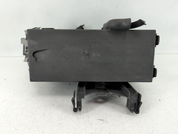 2013-2016 Ford Taurus Fusebox Fuse Box Panel Relay Module P/N:DG1T-14A003-BA Fits Fits 2013 2014 2015 2016 OEM Used Auto Par