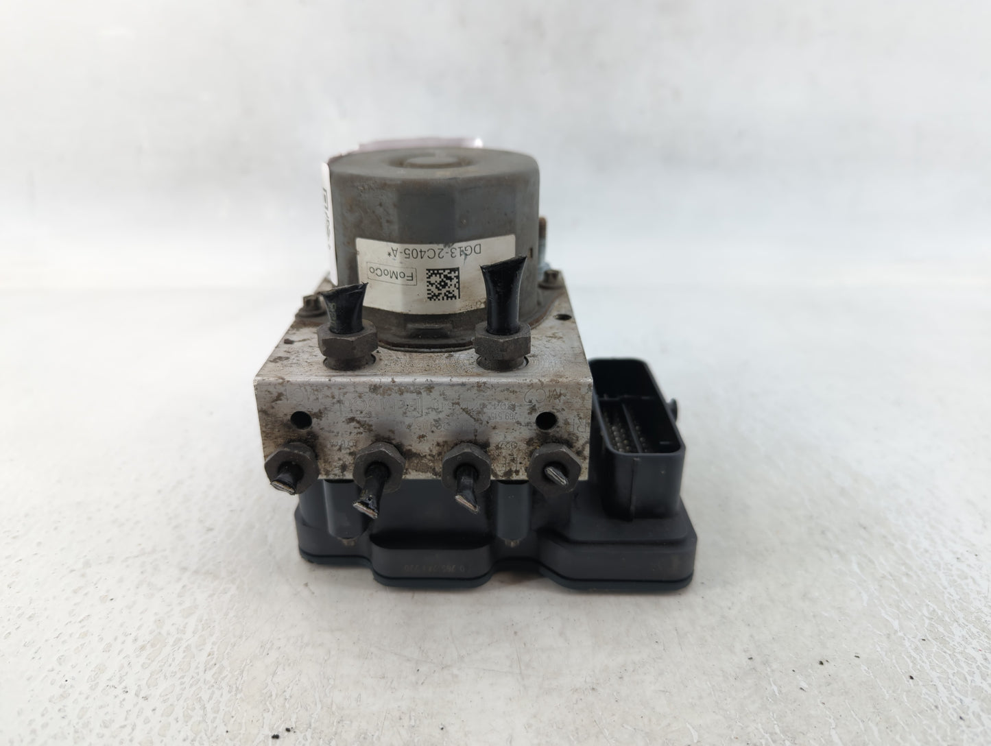 2013-2014 Ford Taurus ABS Pump Control Module Replacement P/N:269 515 DG13-2C405-AG Fits Fits 2013 2014 OEM Used Auto Parts 