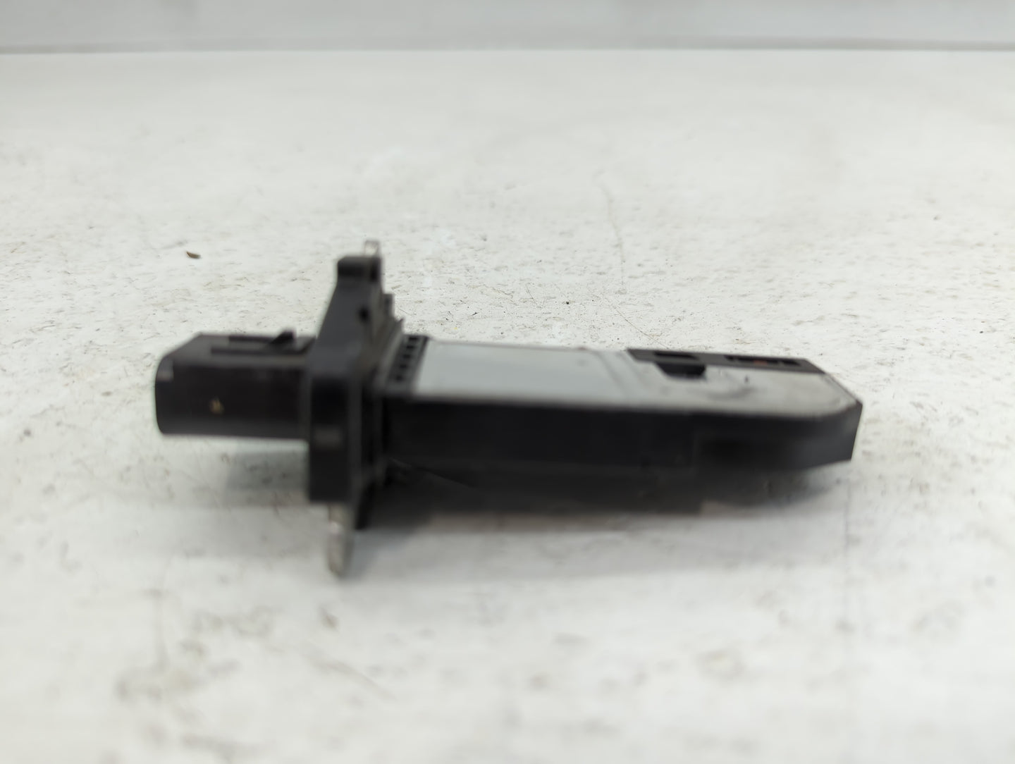 2013-2016 Ford Taurus Mass Air Flow Meter Maf - Oemusedautoparts1.com