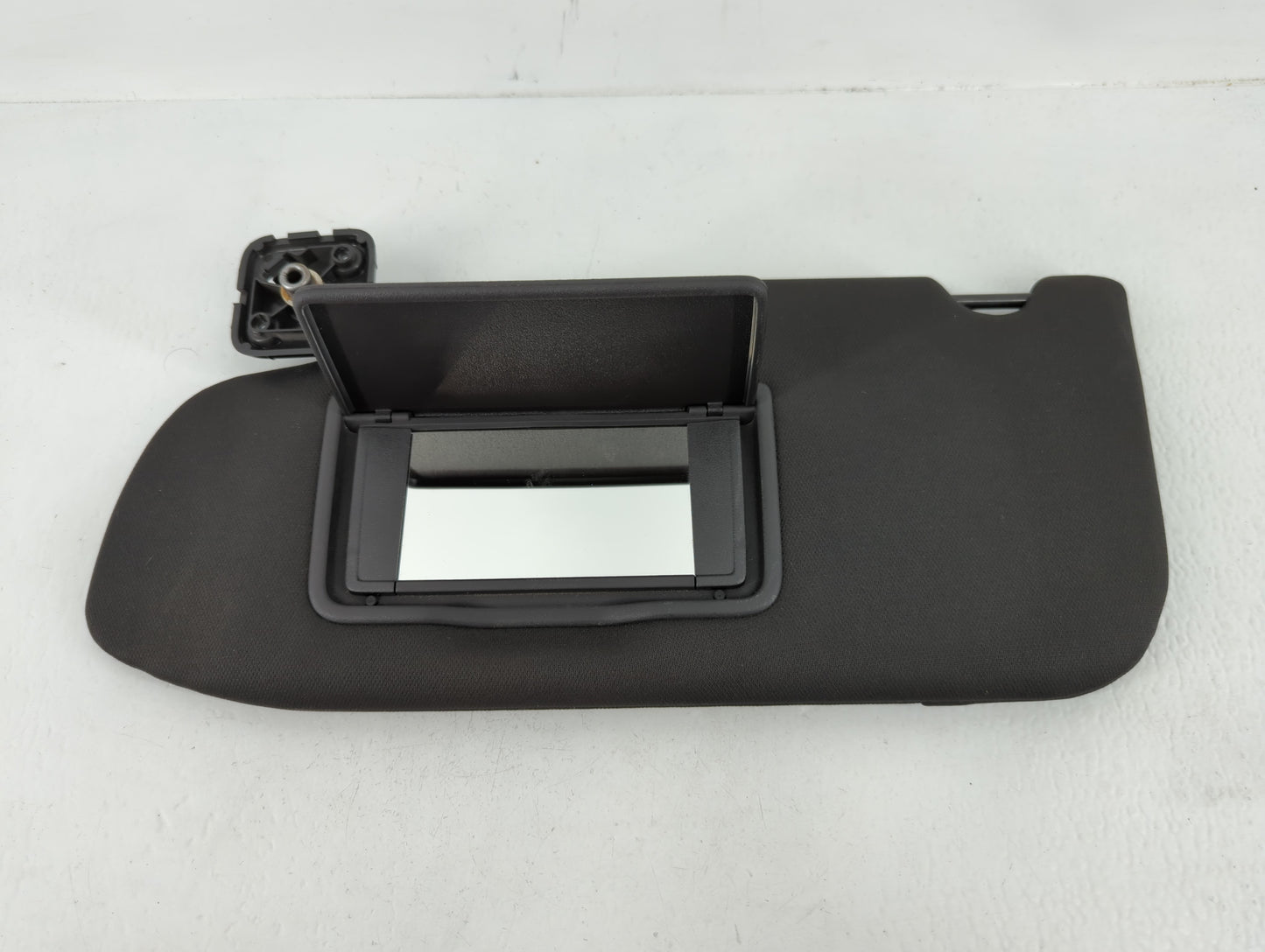 2013-2019 Ford Taurus Sun Visor Shade Replacement Driver Left Mirror Fits Fits 2013 2014 2015 2016 2017 2018 2019 OEM Used A