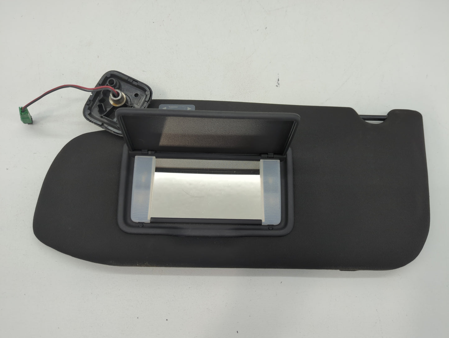 2013-2019 Ford Taurus Sun Visor Shade Replacement Driver Left Mirror Fits Fits 2013 2014 2015 2016 2017 2018 2019 OEM Used A
