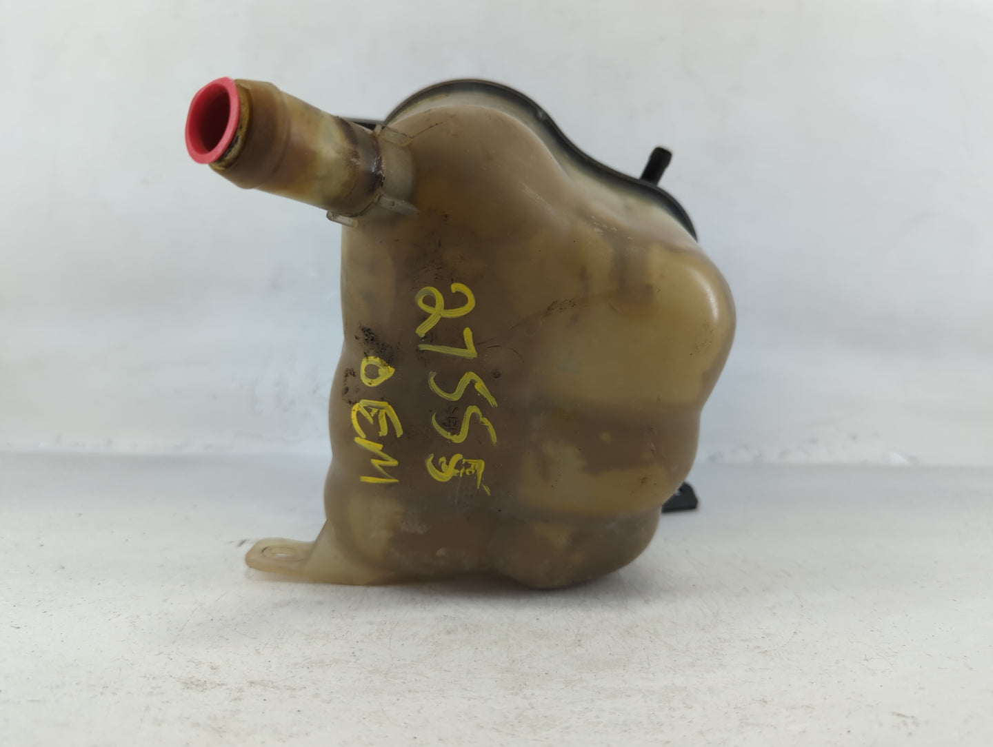 2012-2019 Ford Taurus Radiator Coolant Overflow Expansion Tank Bottle - Oemusedautoparts1.com