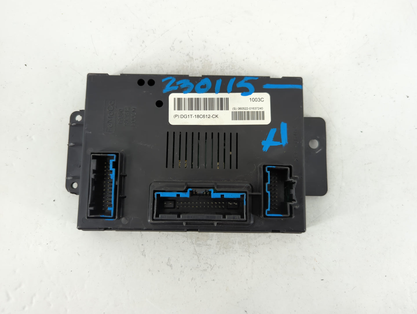 2013-2013 Ford Taurus Body Control Module Bcm Inner Cabin Fuse Box - Oemusedautoparts1.com