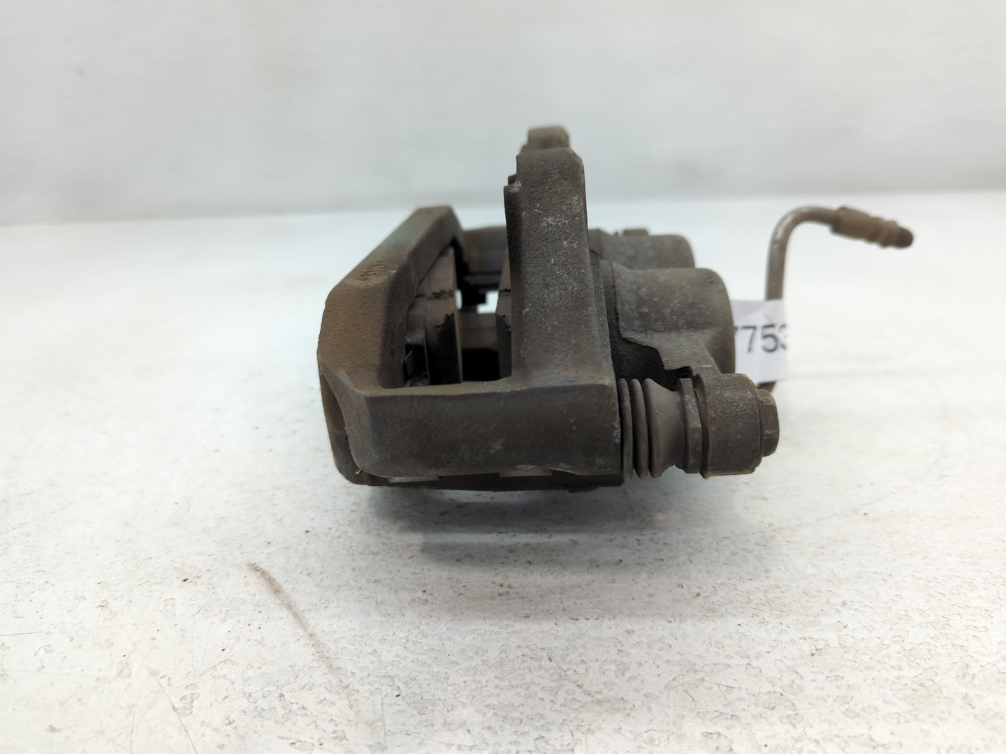 2010-2019 Ford Taurus Front Driver Left Brake Caliper - Oemusedautoparts1.com