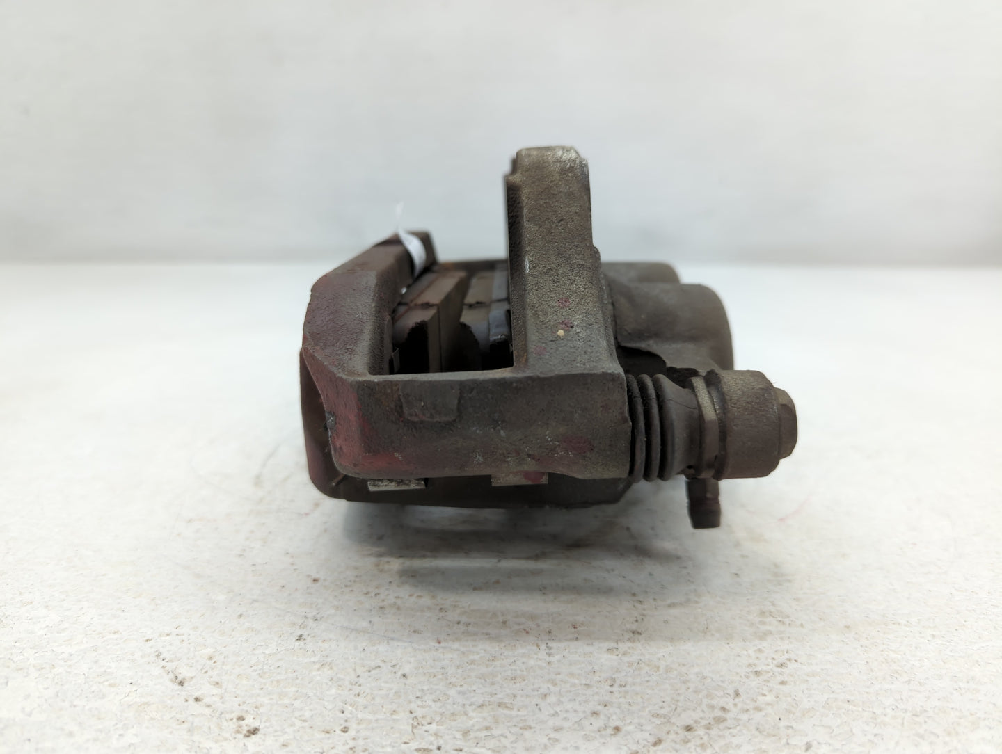 2010-2019 Ford Taurus Front Passenger Right Brake Caliper - Oemusedautoparts1.com