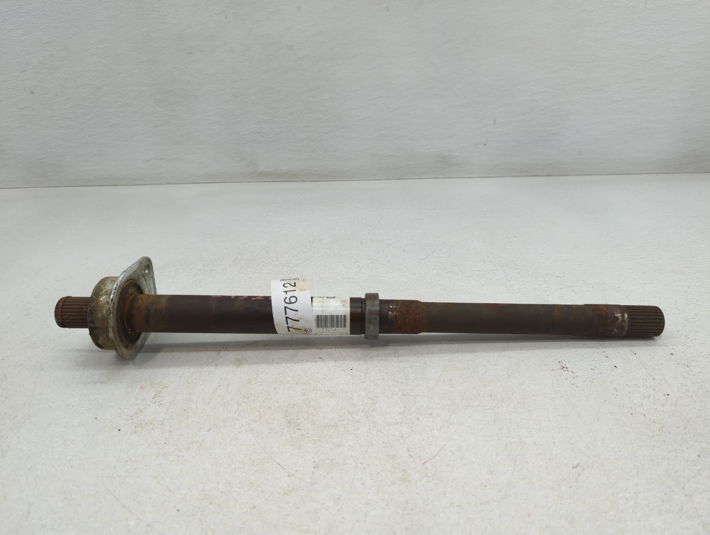 2013-2019 Ford Taurus Axle Shaft Front Passenger Cv C/v - Oemusedautoparts1.com
