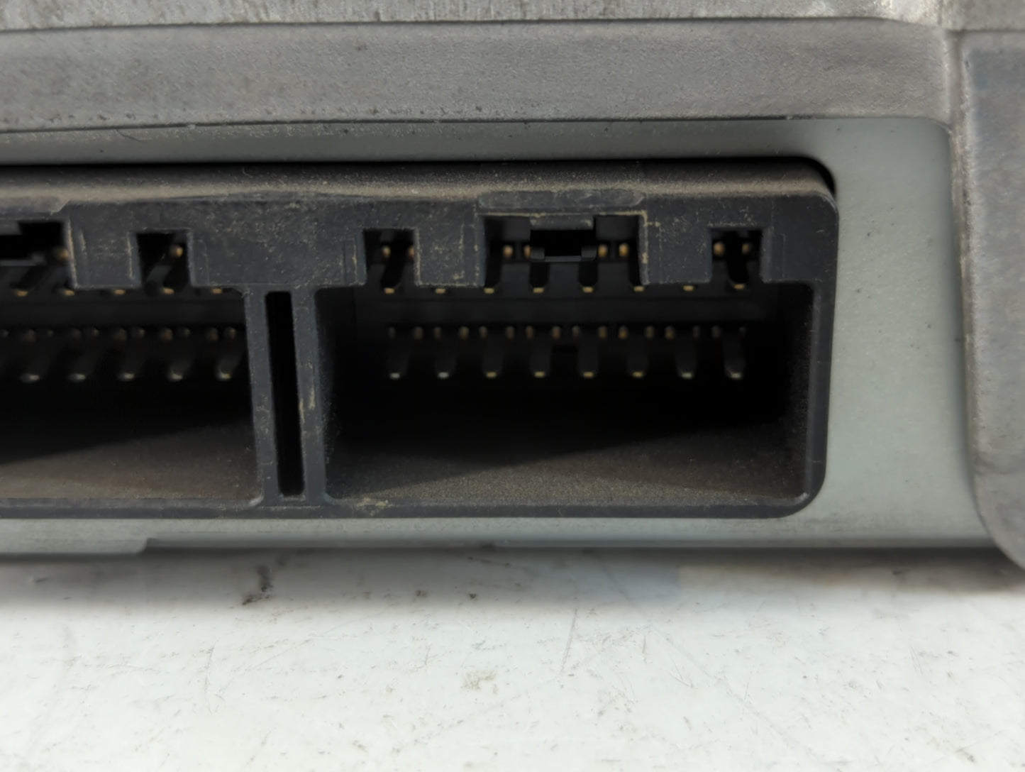 2013-2013 Ford Taurus Radio Control Panel - Oemusedautoparts1.com